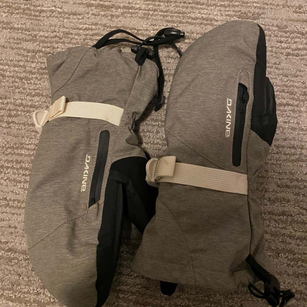 DAKINE SKI GLOVES